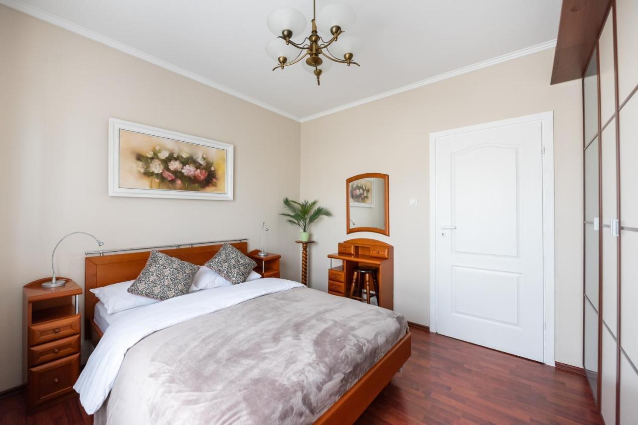 Arkadia Homely